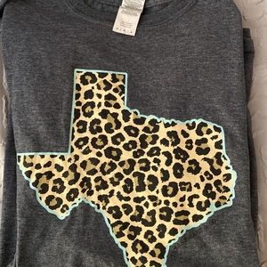 Medium Texas Tee